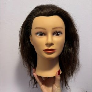 COS. Training mannequin head +stand